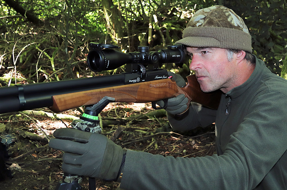 Pro-hunter Mat Manning reports on his first hunting trip with the Daystate Huntsman Revere